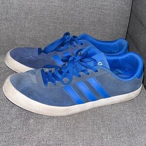 Adidas Blue on Blue Rubber Soul Classic 3-stripe Sneakers. Size 11